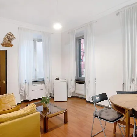 Flat In The Heart Of The Center *