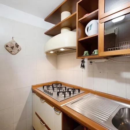 Апартаменты Flat In The Heart Of The Center