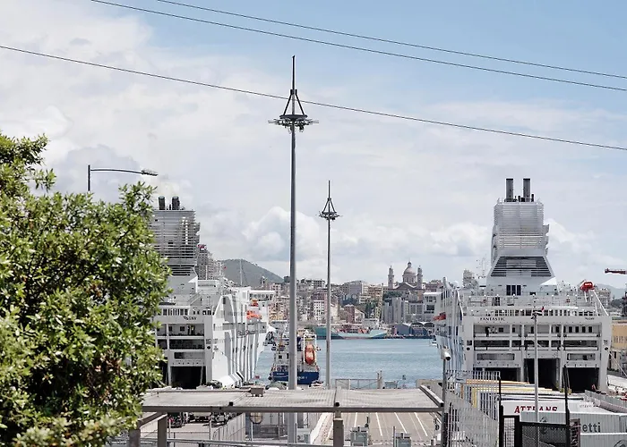 Flat In The Heart Of The Center